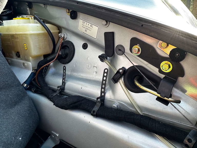 Porsche 993 Carrera 4S