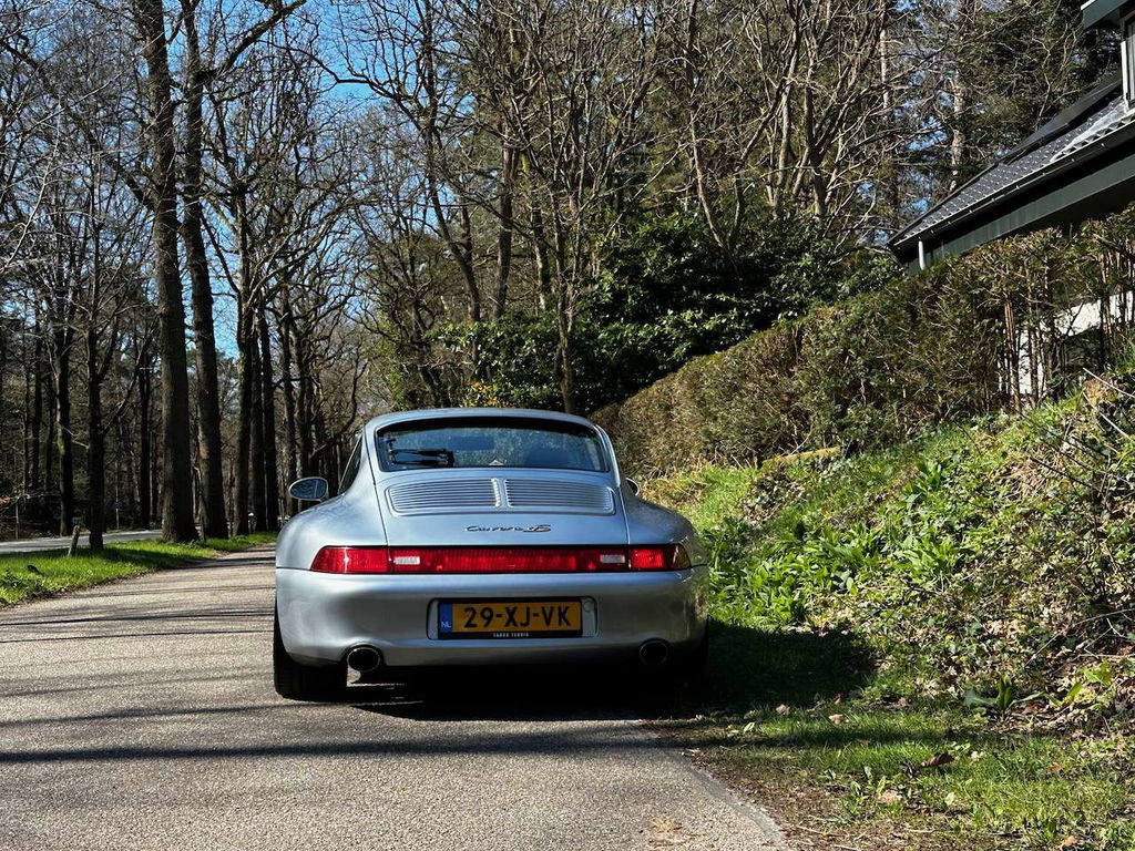 Porsche 993 Carrera 4S