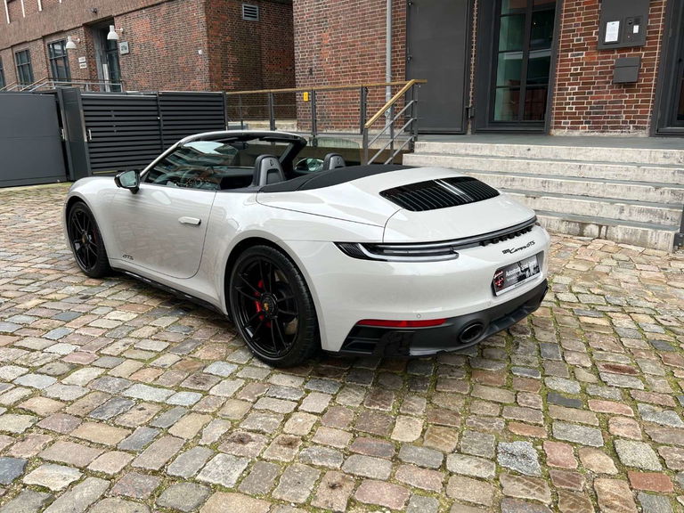 Porsche 992 Carrera GTS