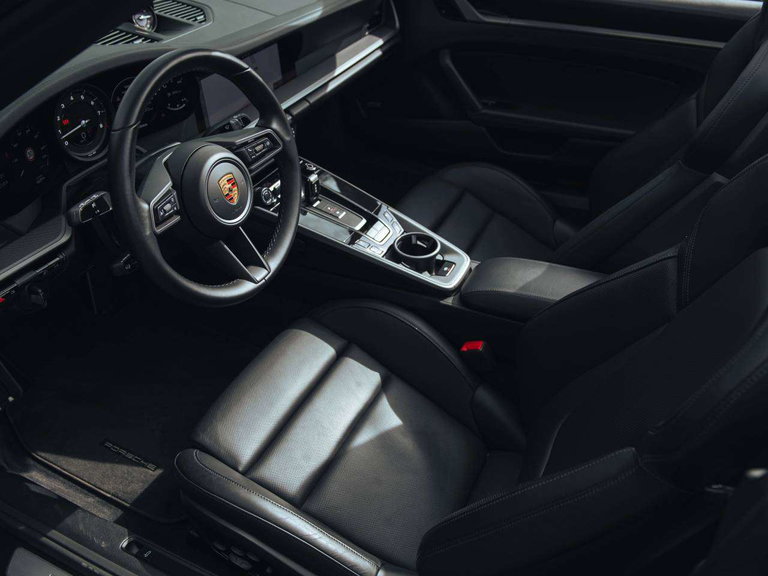 Porsche 992 Carrera 4S