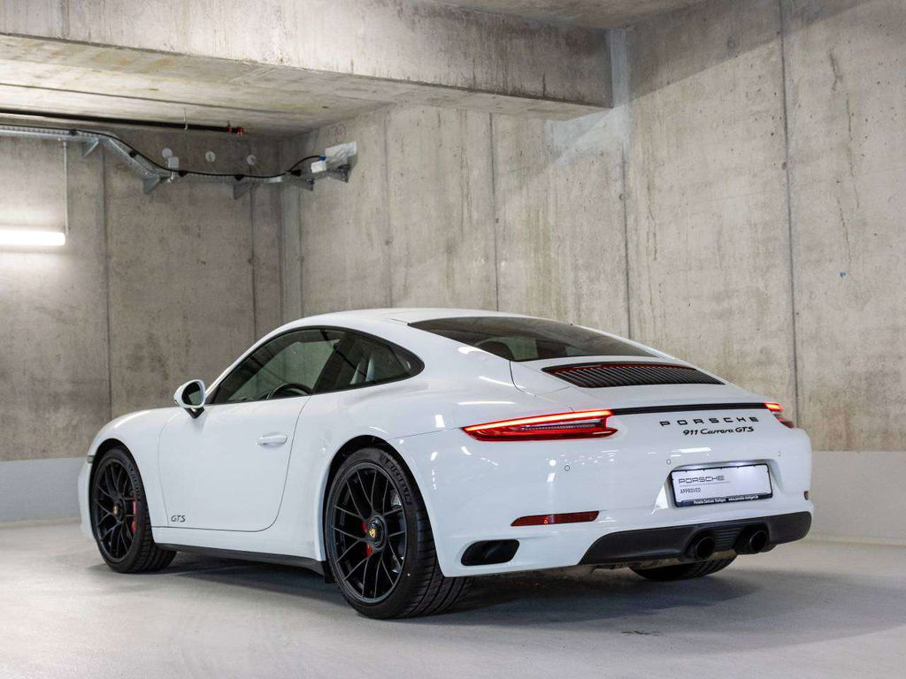 Porsche 991.2 Carrera GTS