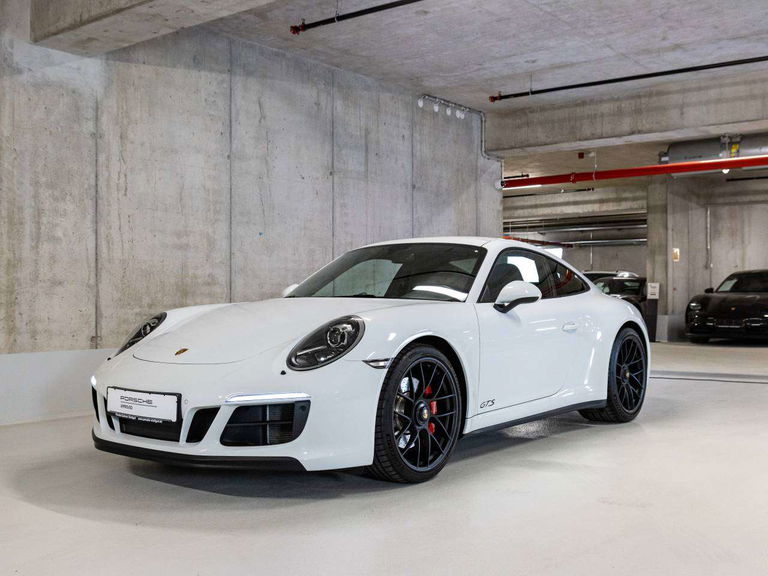 Porsche 991.2 Carrera GTS