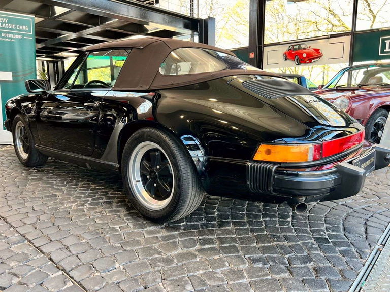 Porsche 911 Carrera 3.2 (KAT)
