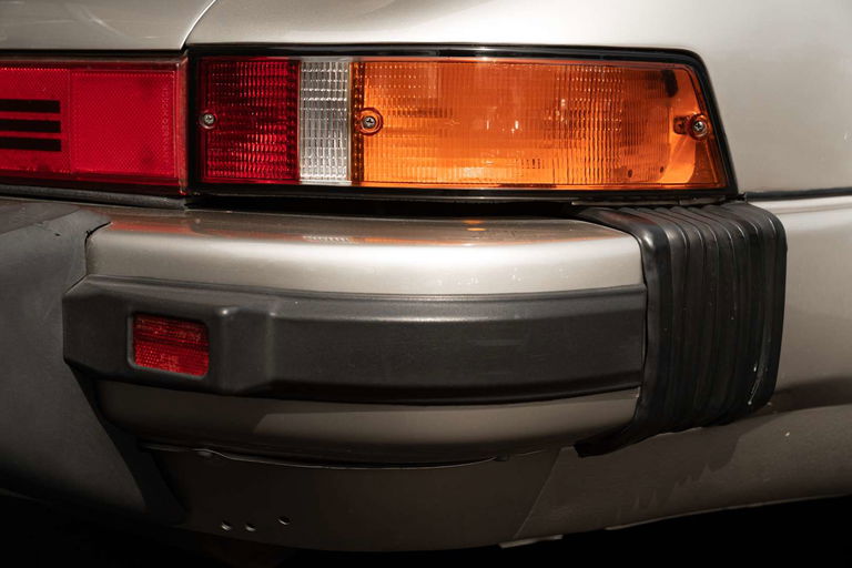 Porsche 911 Turbo 3.3