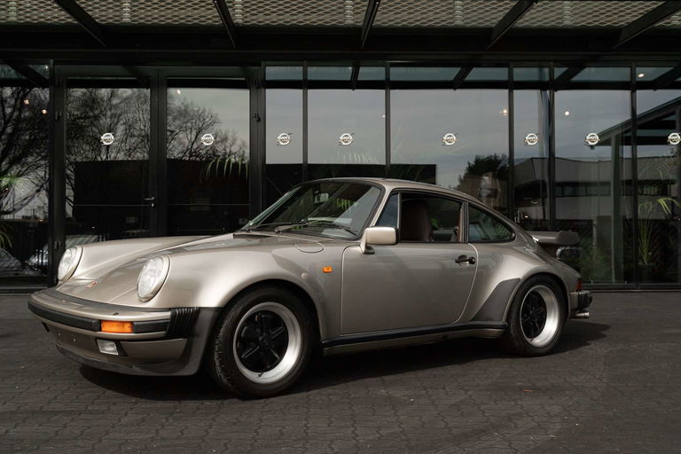 Porsche 911 Turbo 3.3