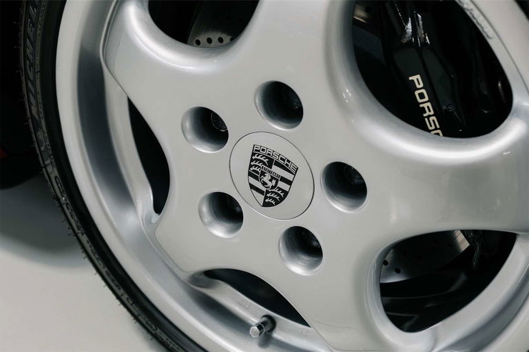 Porsche 964 Carrera RS