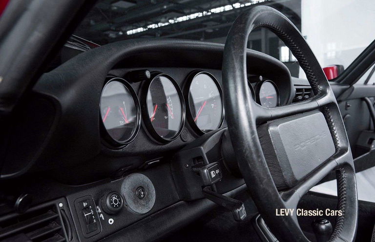 Porsche 964 Carrera 2