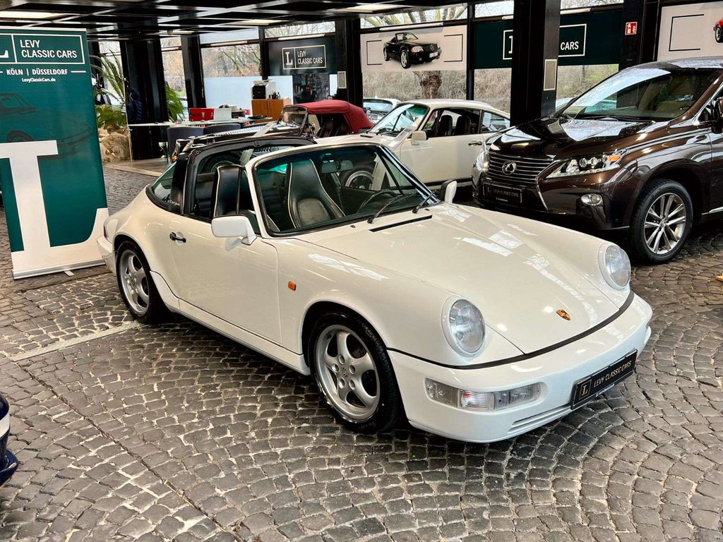 1990 Porsche 964 911 Carrera 2 Targa in Grand Prix Weiß