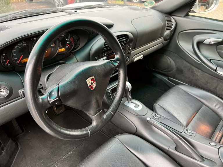 Porsche 996.2 Carrera 4S