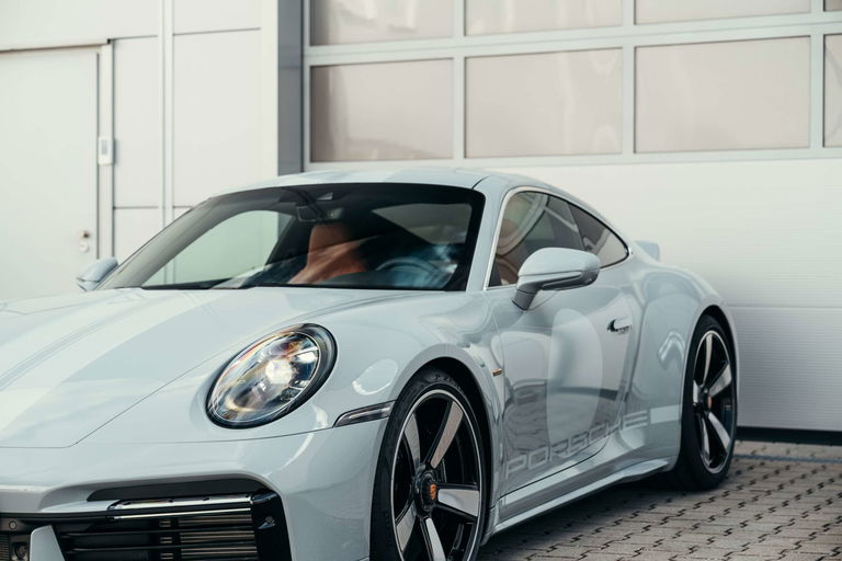 Porsche 992 Sport Classic