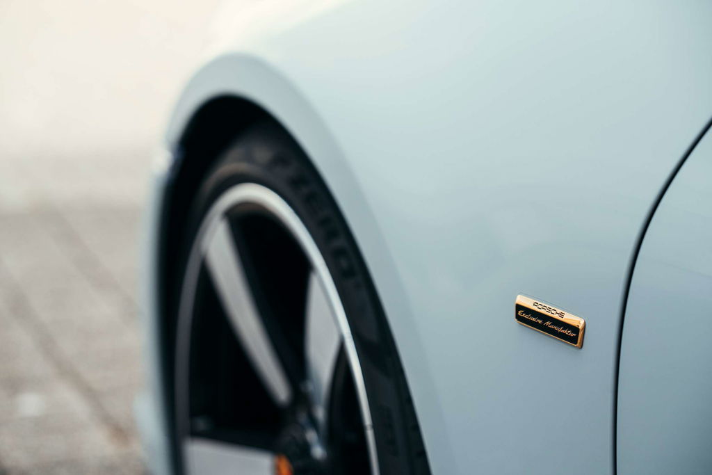 Porsche 992 Sport Classic