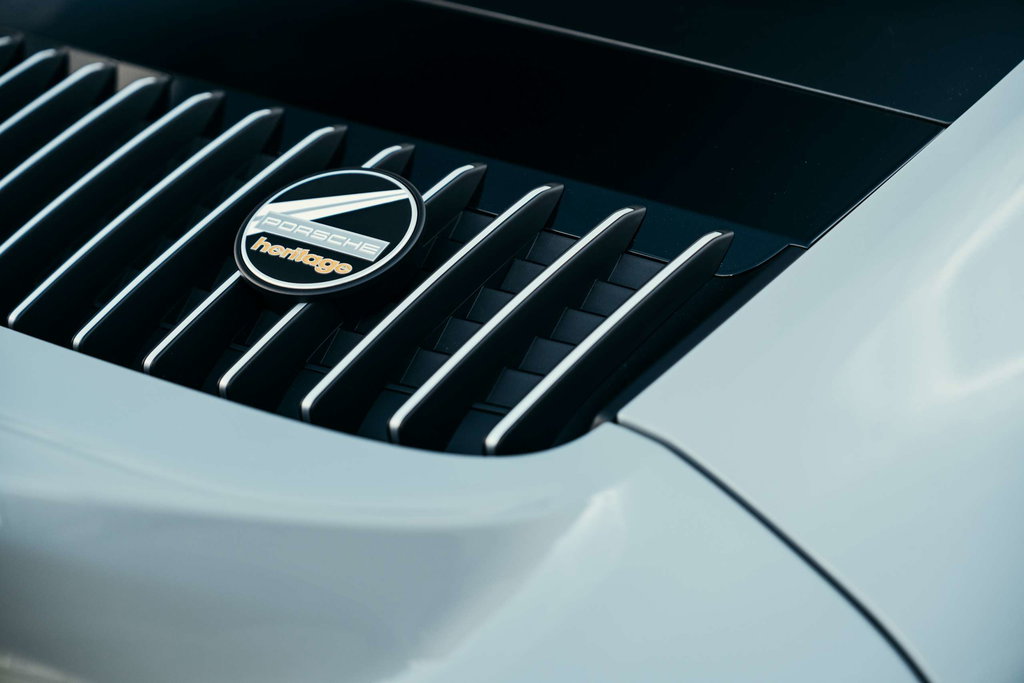 Porsche 992 Sport Classic