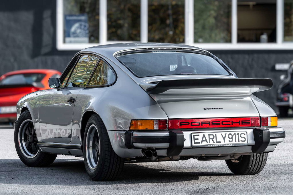 Porsche 911 Carrera 2,7