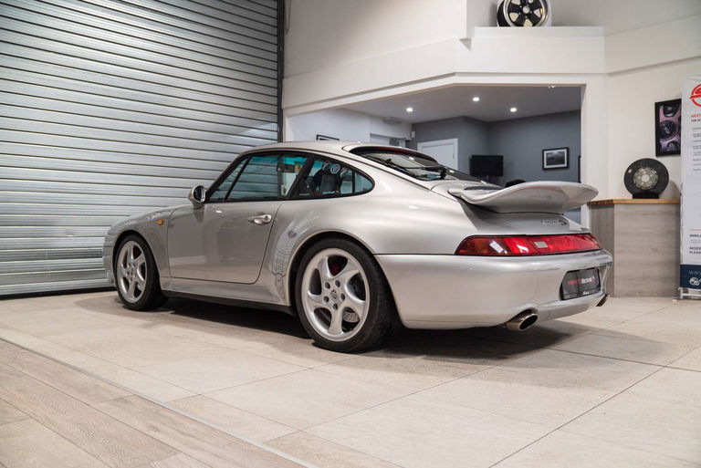 Porsche 993 Carrera 4S
