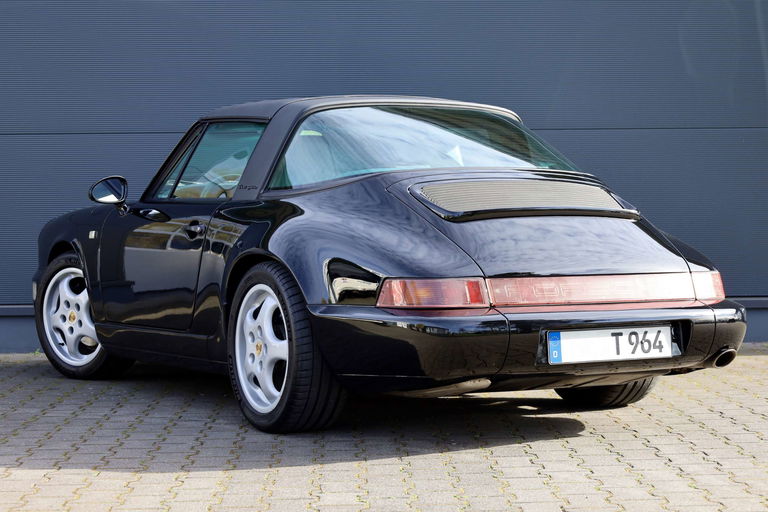Porsche 964 Carrera 2