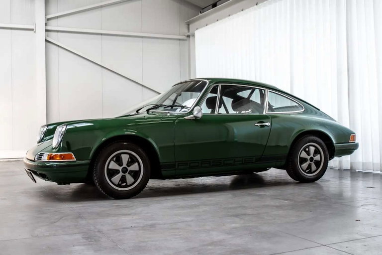 Porsche 911 T