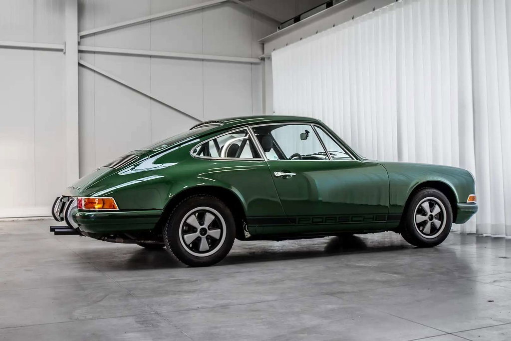 Porsche 911 T