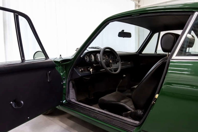 Porsche 911 T