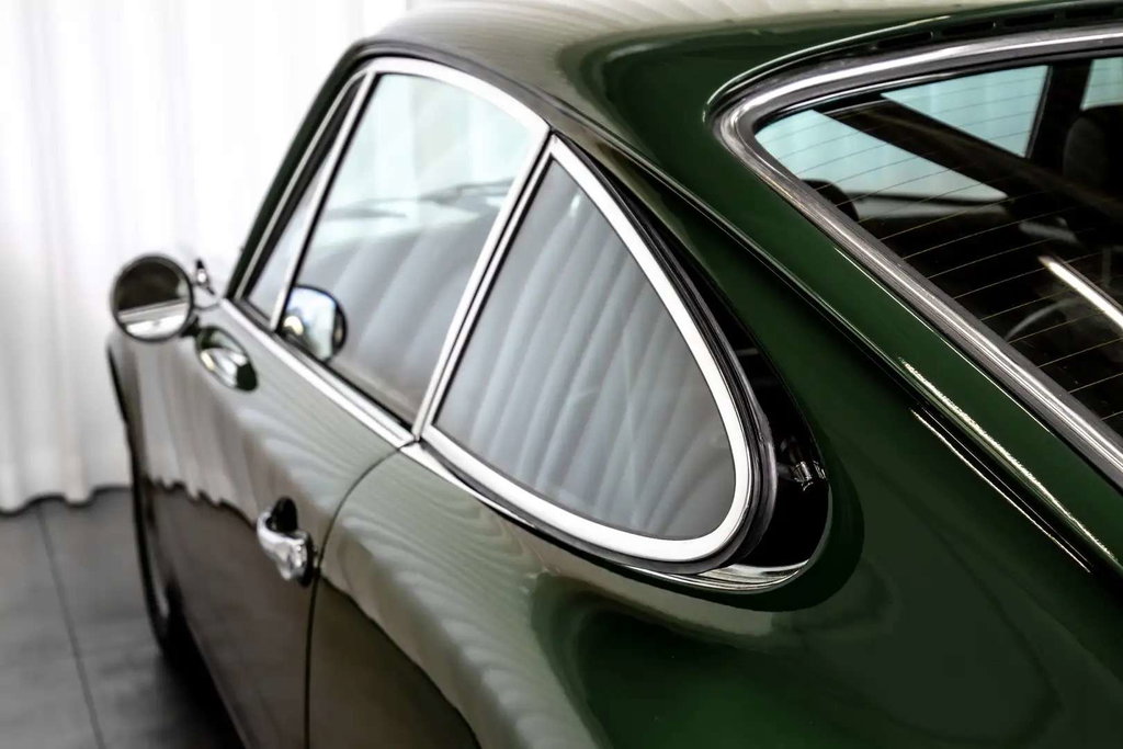Porsche 911 T