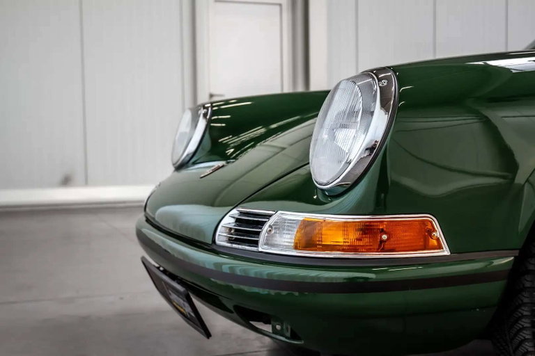 Porsche 911 T