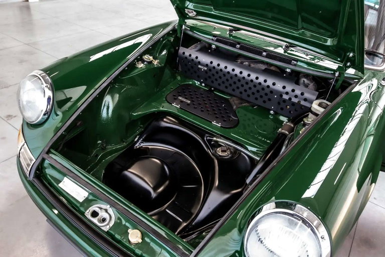 Porsche 911 T