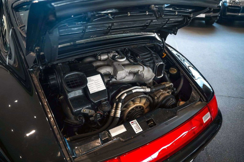 Porsche 993 Carrera 4S