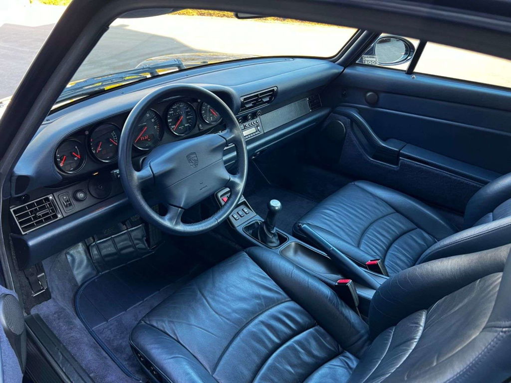 Porsche 993 Carrera 4S