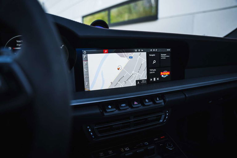 Porsche 992 Carrera 4S