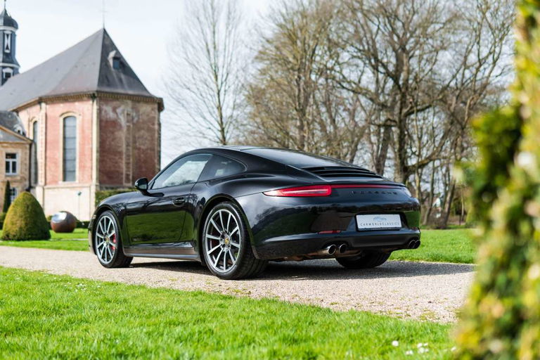 Porsche 991 Carrera 4S
