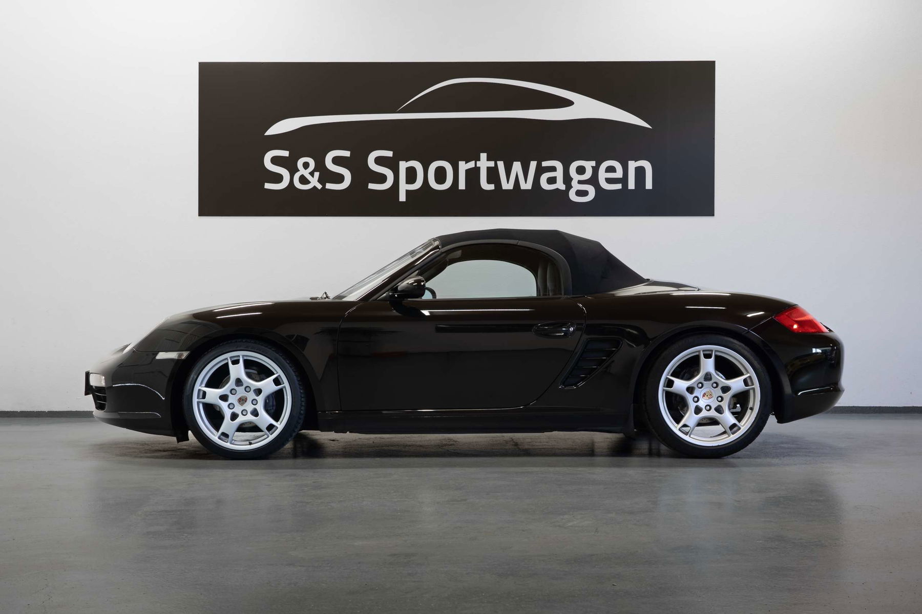 ブラボー 2005-2008 Porsche Boxster 987 2.7L Upper and Lower Steering