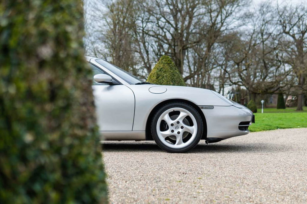 Porsche 996 Carrera