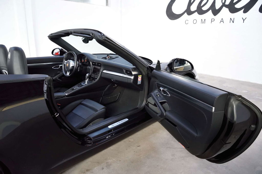 Porsche 991 Carrera Black Edition