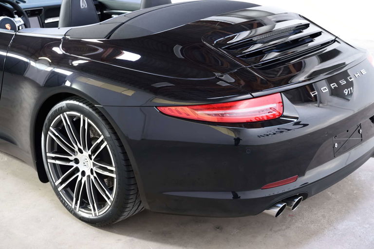 Porsche 991 Carrera Black Edition