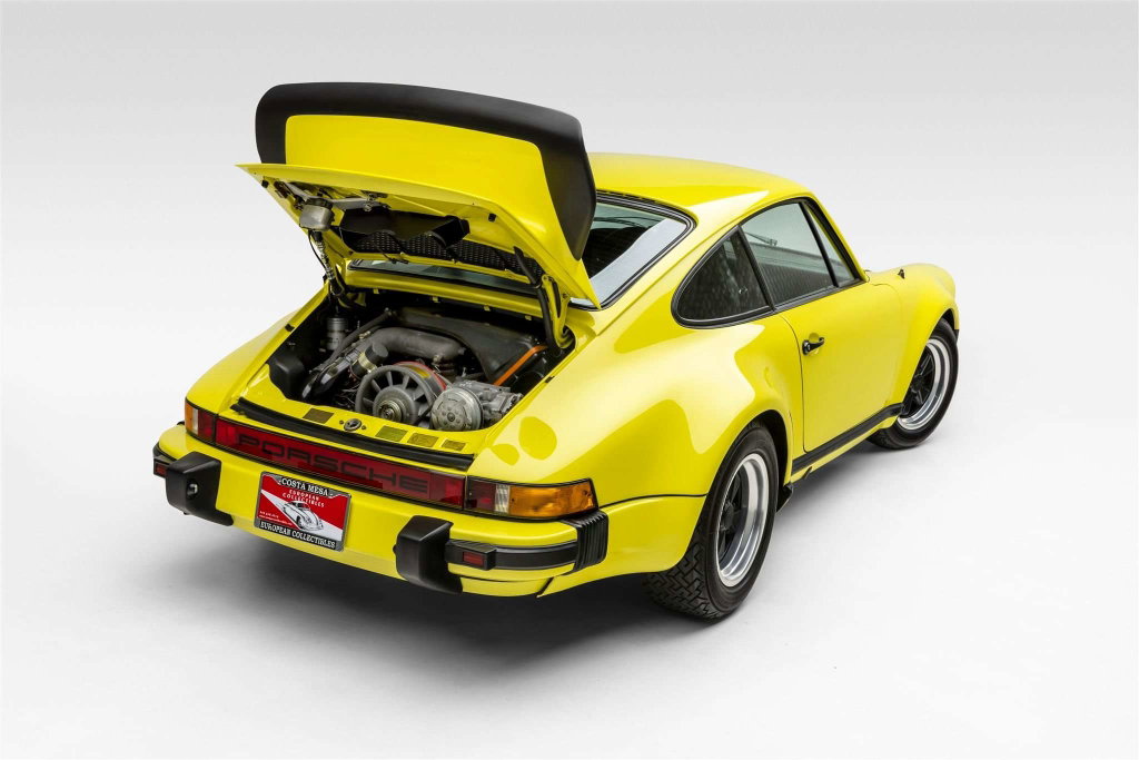 Porsche 911 Turbo 3.0 (US)