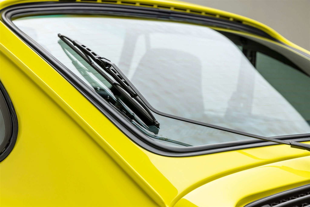 Porsche 911 Turbo 3.0 (US)