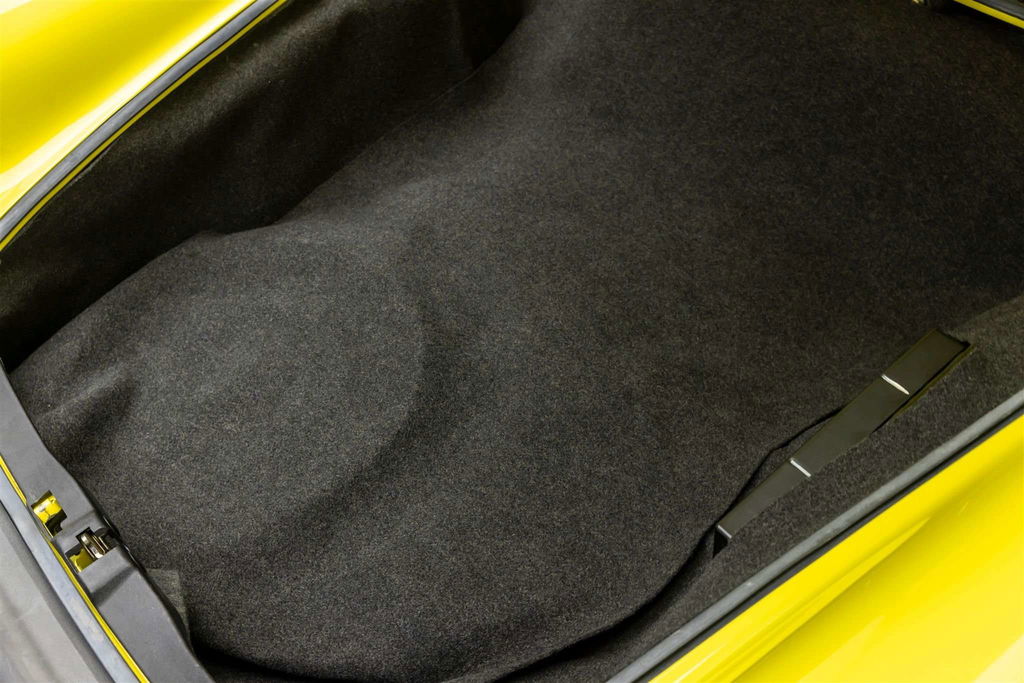 Porsche 911 Turbo 3.0 (US)