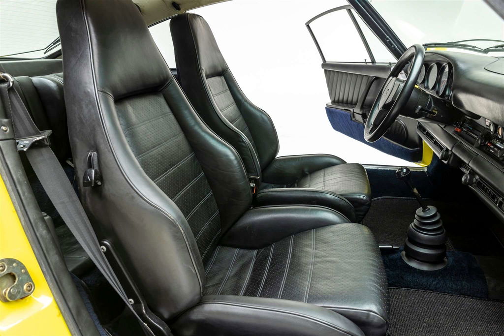 Porsche 911 Turbo 3.0 (US)