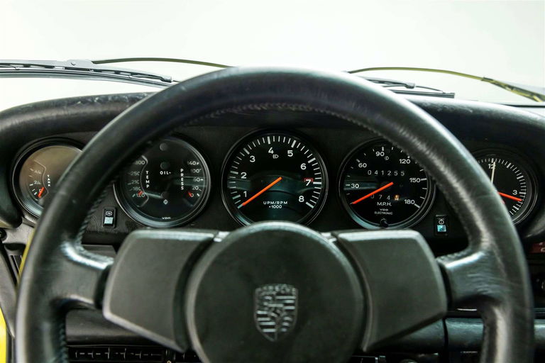 Porsche 911 Turbo 3.0 (US)