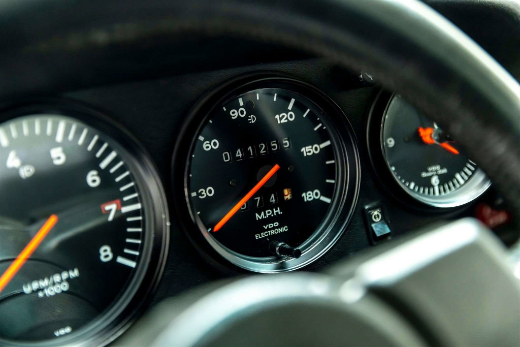 Porsche 911 Turbo 3.0 (US)