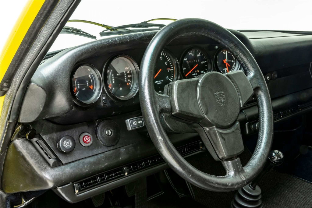 Porsche 911 Turbo 3.0 (US)