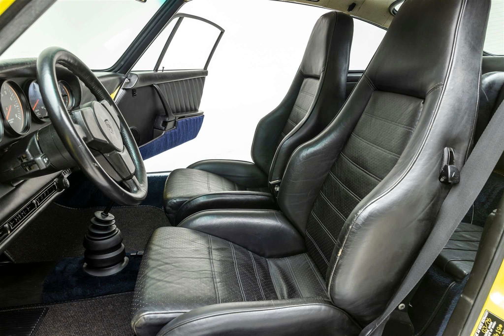 Porsche 911 Turbo 3.0 (US)