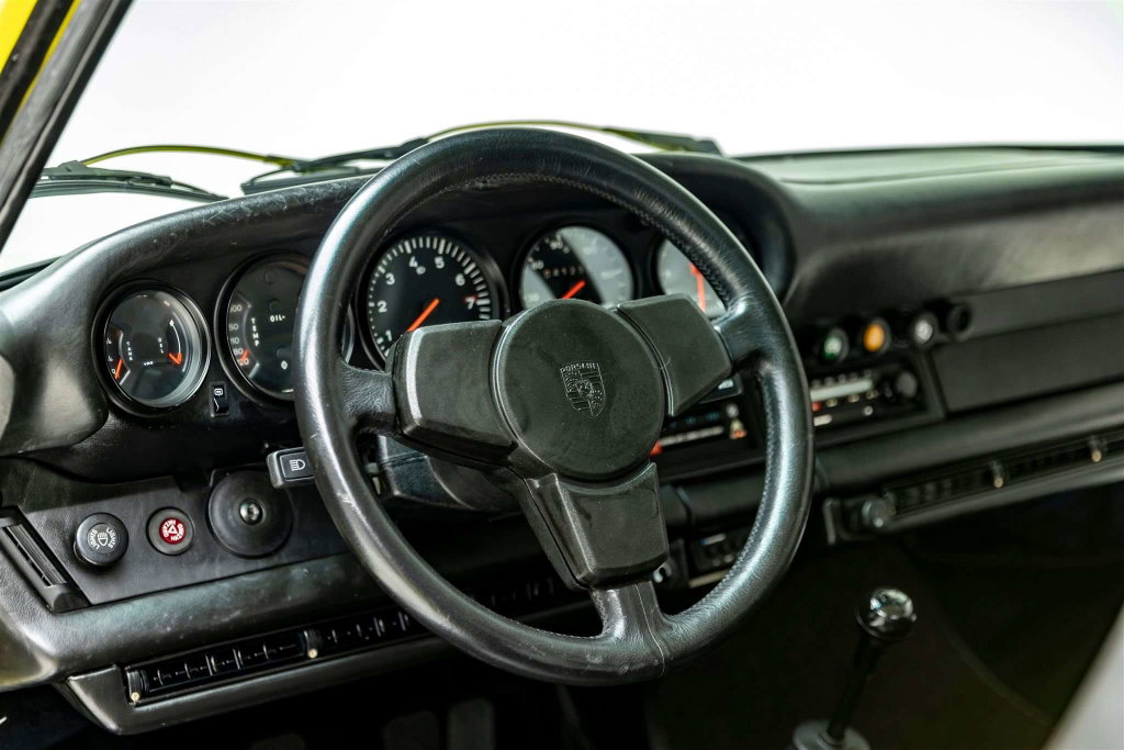Porsche 911 Turbo 3.0 (US)