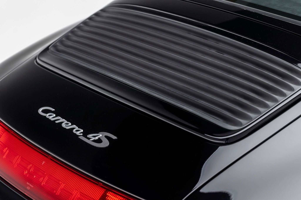 Porsche 993 Carrera 4S