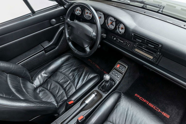 Porsche 993 Carrera 4S