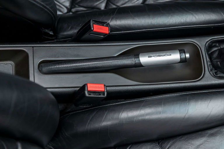 Porsche 993 Carrera 4S