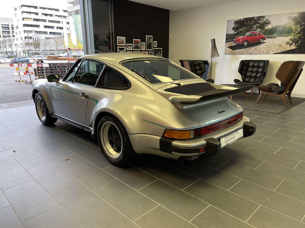 Porsche 911 Turbo 3.0