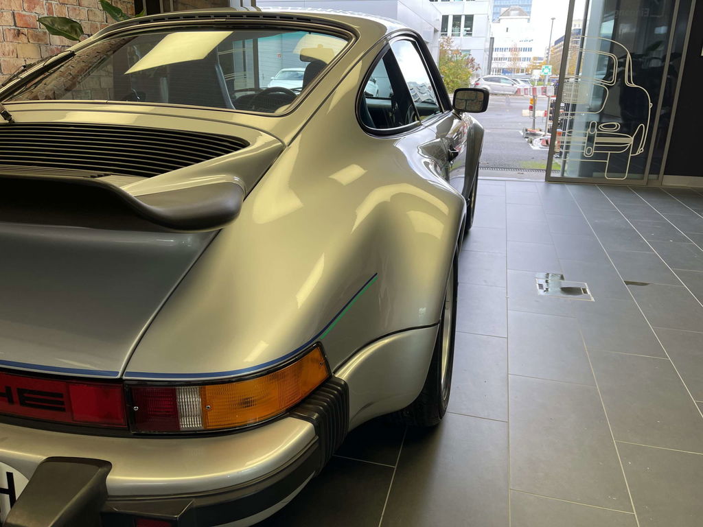 Porsche 911 Turbo 3.0