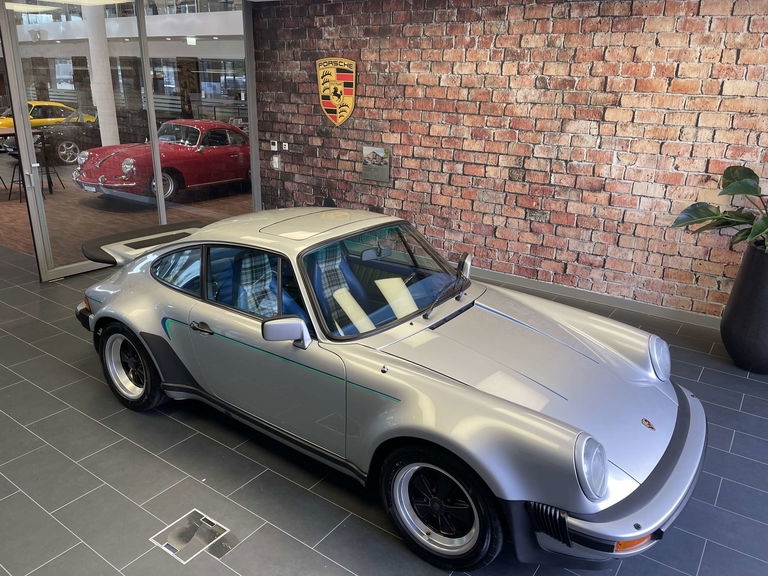 Porsche 911 Turbo 3.0