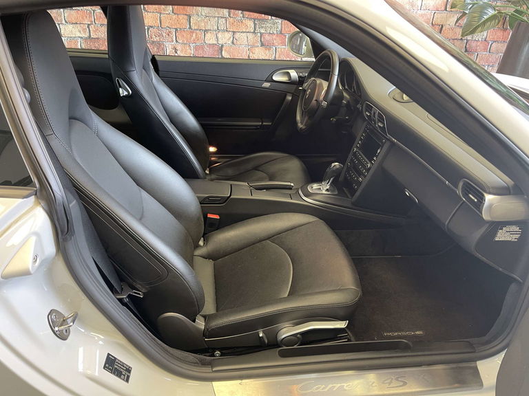 Porsche 997 Carrera 4S