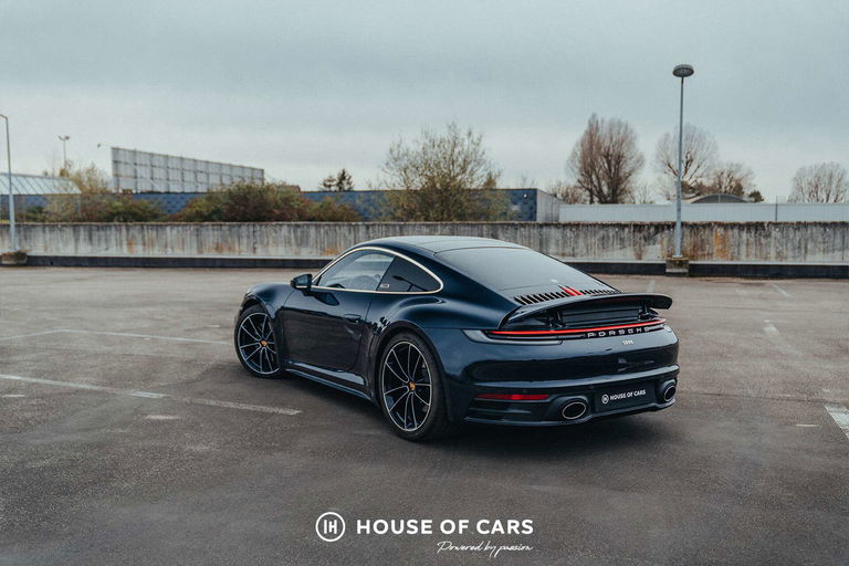 Porsche 992 Belgian Legend Edition